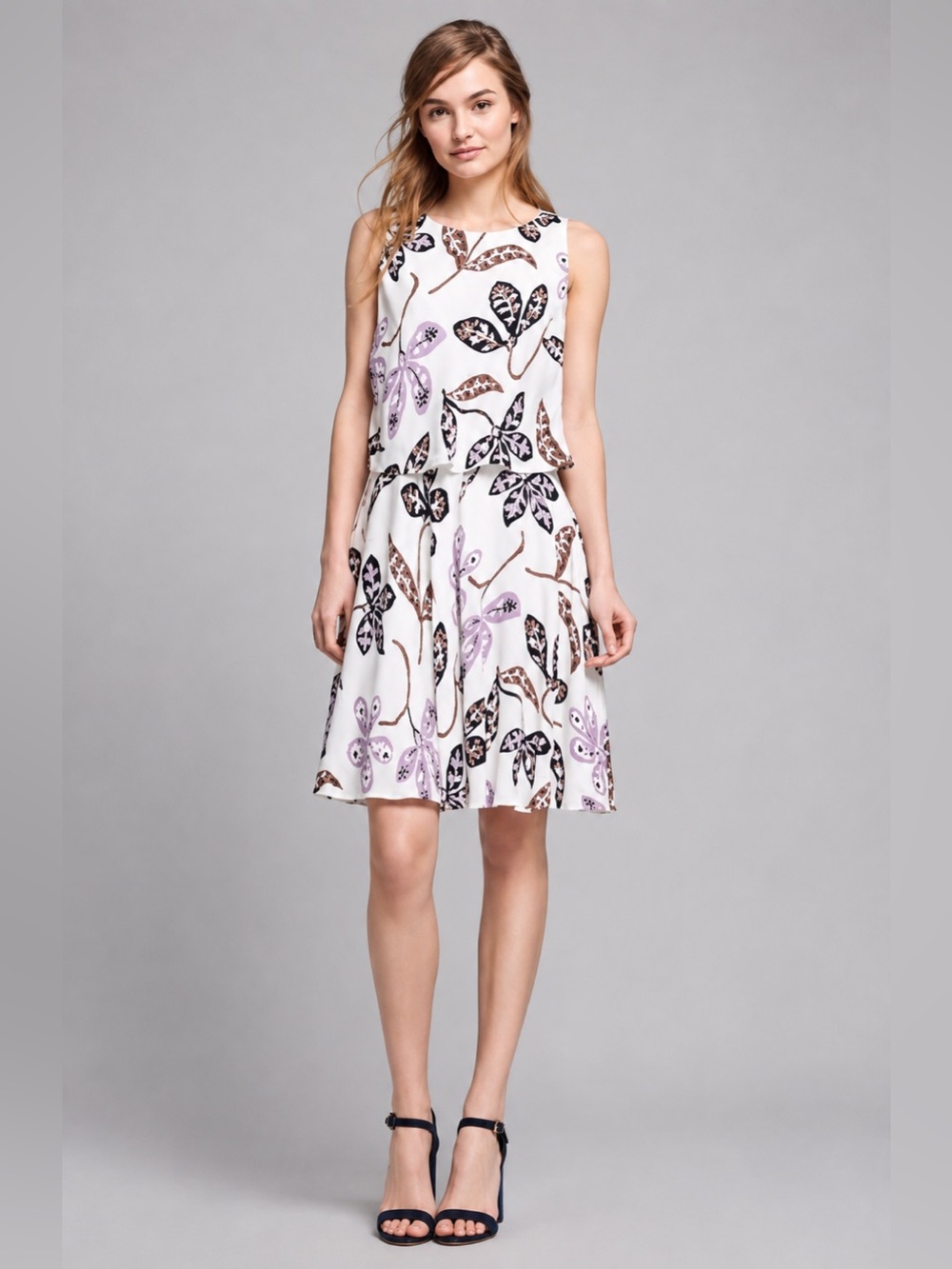 Brooks Brothers Red Fleece White Floral Sleeveless Flare Dress Sz 4